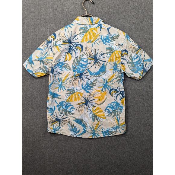 Salty Crew Hawaiian Shirt Mens Medium Button Up Fishing Tropical - Picture 6 of 11